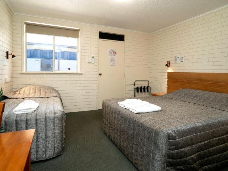 Club Hotel Motel Roma Buitenkant foto